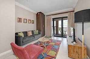 Marrakesh Themed Studio With Huge Rooftop Terrace