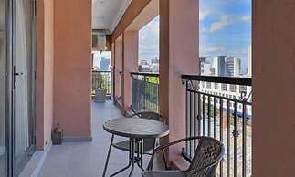 Penthouse Apt Historic Charm Incredible Views