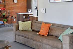 Penthouse Apt Historic Charm Incredible Views