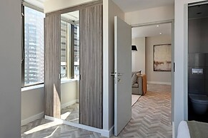 Stylish 1-bed Foreshore Apt Modern Comfort Views