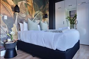 Bo-kaap Elegance Historic Luxury Mountain Views