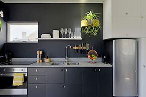 Bo-kaap Elegance Historic Luxury Mountain Views
