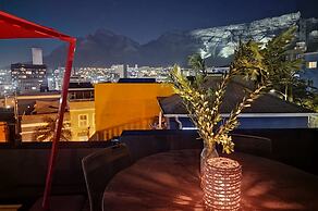 Bo-kaap Elegance Historic Luxury Mountain Views