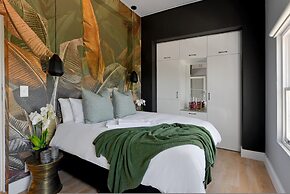 Bo-kaap Elegance Historic Luxury Mountain Views