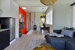 Bo-kaap Elegance Historic Luxury Mountain Views