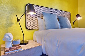 Bo-kaap Elegance Historic Luxury Mountain Views