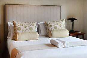 Cozy 2-bed Apartment Below Table Mountain