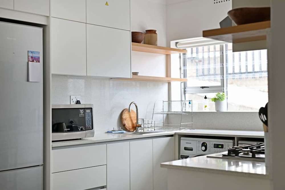 Cozy 2-bed Apartment Below Table Mountain