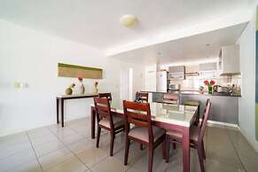 5th Floor - City Center 3bed Central and Spacious