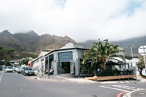 Serene Oasis Nestled Under Table Mountain