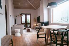 Serene Oasis Nestled Under Table Mountain
