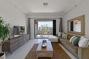 Modern 2-bed Green Point Haven Stylish Central