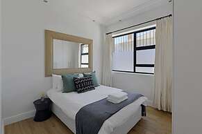 Modern 2-bed Green Point Haven Stylish Central