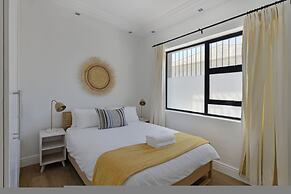 Modern 2-bed Green Point Haven Stylish Central