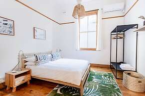 Spacious 3-bed Sunlit Comfort Power Backup