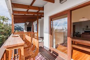 Spacious 3-bed Sunlit Comfort Power Backup
