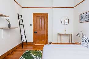 Spacious 3-bed Sunlit Comfort Power Backup