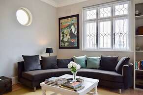 Spacious 3 Bedroom Home Green Point