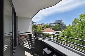 Secure 2bed Green Point Retreat Rooftop Pool BBQ