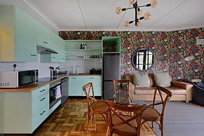 Charming 2-bed Central Green Point Stadium