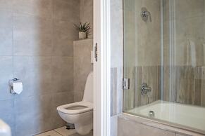 Spacious 2bed Harbor Haven V A Waterfront Canals
