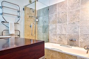 Ocean Views Open Plan Pool 3 Bed