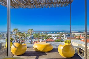 Ocean Views Open Plan Pool 3 Bed