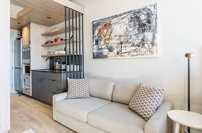 Modern Apt Co-working East City