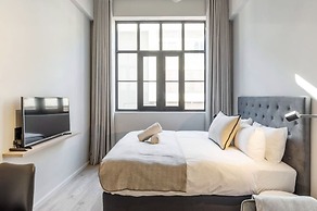 Modern Apt Co-working East City