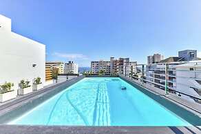 Two Bed Sea Point Rooftop Pool