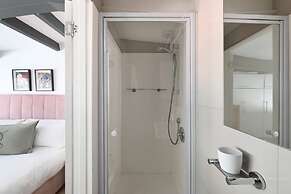 Two Bed Table Mountain Views Central