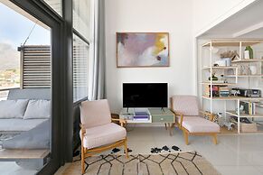 Two Bed Table Mountain Views Central