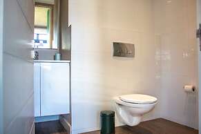 Two Bed Gardens Central Secure