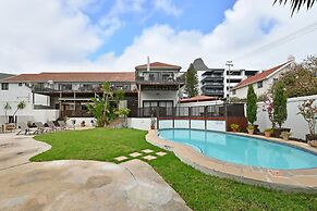 Charming Sea Point 1 Bed With Leafy Patio