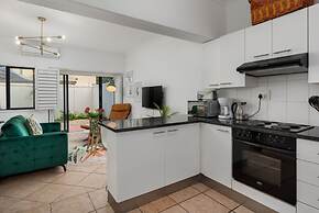 Stylish Sea Point Studio in Secure Complex Patio
