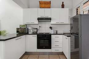 Stylish Sea Point Studio in Secure Complex Patio