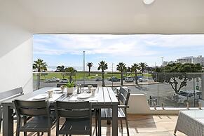 Spacious 3 Bed Apartment Sea Point Ocean Views