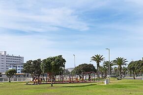 Spacious 3 Bed Apartment Sea Point Ocean Views