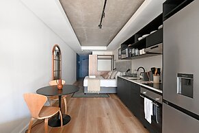Station House Studio Apartment Gym Rooftop Pool