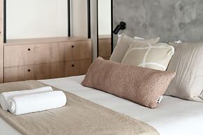 Station House Studio Apartment Gym Rooftop Pool