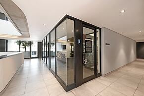 Station House Studio Apartment Gym Rooftop Pool