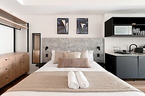 Station House Studio Apartment Gym Rooftop Pool