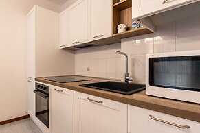 Artemisia B2 12 by Wonderful Italy