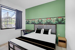 Hotel O near Trans Studio Theme Park formerly Sunset Cozy 