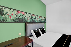 Hotel O near Trans Studio Theme Park formerly Sunset Cozy 