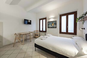 Ariento Apartments by MMega