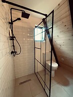 Macko Cabin