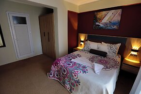 Ida Efes Hotel
