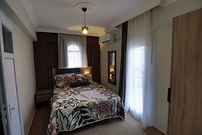 Ida Efes Hotel