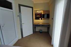 Ida Efes Hotel